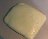 Une image de l'étape 2 de Mini croissants et mini pain au chocolat.
