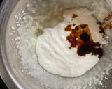A picture of step 2 of Tricolour Cupcake.