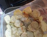 Foto del paso 3 de la receta: Papas con queso y crema al microondas (salsa de queso)