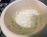 Une image de l'étape 2 de Cake aux pistaches et mascarpone.
