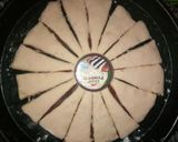 صورة لخطوة 3 من وصفة بریوش خفیف بشکولا علی شکل وردة 😋😋