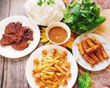 A picture of step 3 of Bún Thịt Bò Áp Chảo, Chả Giò, Đậu Hũ Mắm Nêm.