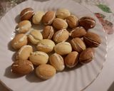 Ciastka orzeszki z kremem śmietanowym z masą od "Karpatki" domowej roboty takie są Najlepsze krok przepisu 1 zdjęcie