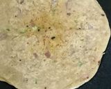 प्याज का पराठा (Pyaz ka paratha recipe in hindi) रेसिपी चरण 4 फोटो