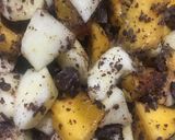 Foto del paso 4 de la receta: QUEQUE 🍑🍎FRUTAL🍑🍎CON VIRUTAS DE 🍫CHOCOLATE🍫