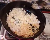 A picture of step 2 of Spring rolls.