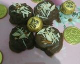A picture of step 10 of Pinwheel sandwich cum choco-jam pie.