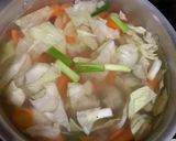 Foto langkah ke 1 dari resep Sop Bakso Ayam.