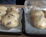 A picture of step 12 of Hot cross buns.