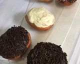 Foto langkah ke 4 dari resep Donat Tanpa Ulen.