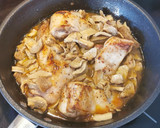 Foto del paso 8 de la receta: Cunill amb moixernons, (Conejo con Perretxicos)