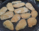 Foto del paso 2 de la receta: Milanesas de berenjenas rellenas de jamón y queso
