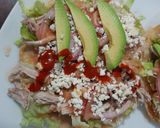 A picture of step 3 of Tostadas de Shredded Pork.