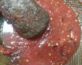 Foto del paso 3 de la receta: Salsa de chorizo molcajeteada