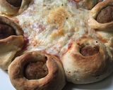 A picture of step 6 of Meatball cheese pizza.