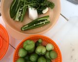 Foto del paso 2 de la receta: Huevo en salsa verde