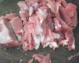 Hình bước làm 1 của món Cải làn xào thịt bê