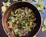 A picture of step 3 of Roasted Neem leaves.