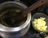 A picture of step 2 of Aloo methi gravy.