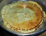A picture of step 4 of Sweet pancakes.