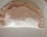 Foto del paso 6 de la receta: Empanadas de Mariscos (fritas)