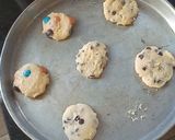 Foto del paso 4 de la receta: Cookies enormes de chips y rocklets 🤪
