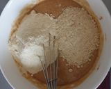 Une image de l'étape 4 de Bananabread aux noix vegan.