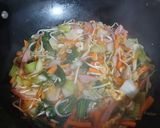 Foto langkah ke 3 dari resep Tumis Aneka Sayur.