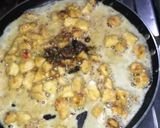 A picture of step 7 of Peanut butter chicken.