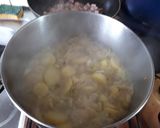 Une image de l'étape 3 de Potée de chou vert et pommes de terre avec Lard salé.