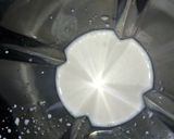 A picture of step 1 of Vanilla mint milkshake.