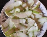 A picture of step 1 of Mango Peel Curry.