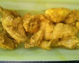 Foto langkah ke 6 dari resep Ayam ungkep bumbu kuning.
