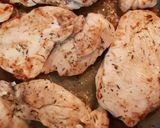 Foto langkah ke 2 dari resep Creamy Garlic Butter Chicken wih Lemon.