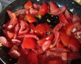 Hình bước làm 3 của món Mì xào cà chua keto