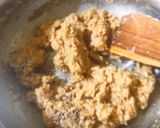 A picture of step 4 of Halwa (Indian pear&makhana).