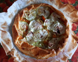Foto del passaggio 3 della ricetta Quiche di zucchine e pancetta