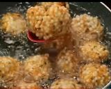 A picture of step 3 of Sabudana vada.