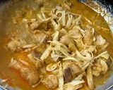รูปขั้นตอนการทำที่ 6 ของ แกงกะทิไก่หน่อไม้สดต้ม