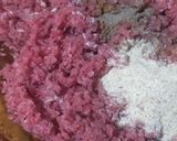 Une image de l'étape 1 de Disquettes de viande hachée au fromage blanc.