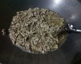 Foto langkah ke 2 dari resep Usus Tumis Cabe Ijo.