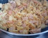 Foto del paso 1 de la receta: Revuelto de patatas y salmón