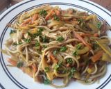 Foto del paso 7 de la receta: Yaki-espaguetti a mi estilo con salsa yakisoba casera...🤔