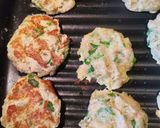 A picture of step 6 of Potato and Tuna Patties.
