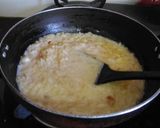 A picture of step 1 of Apple halwa.