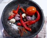 Foto langkah ke 3 dari resep Sambal Terong Bulat.