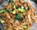 Foto langkah ke 5 dari resep Kwetiau goreng rumahan.