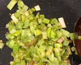 Foto del paso 3 de la receta: Pollo en salsa de brócoli a la pimienta y parmesano