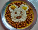 A picture of step 2 of Black Chickpeas (kala chana Sabji).