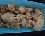 Foto langkah ke 1 dari resep Ayam goreng sambal ijoe.